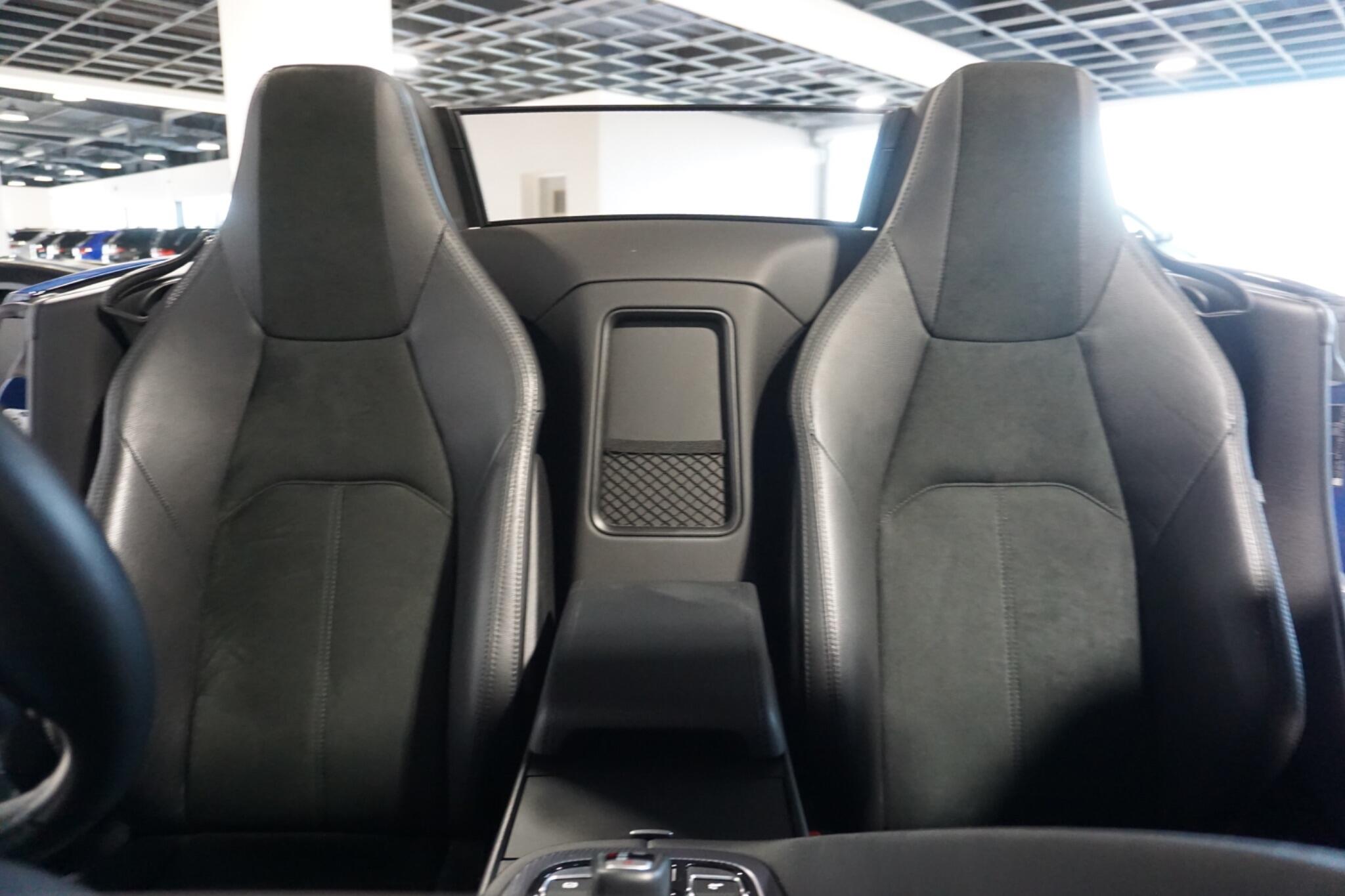 Jaguar F-Type 2.0i R-Dynamic Convertible 2dr Petrol Auto Euro 6 (s/s) (300 ps)